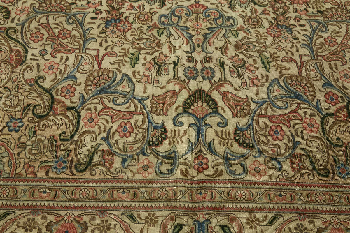 8x11 Vintage Hand-Knotted Rug - 47526