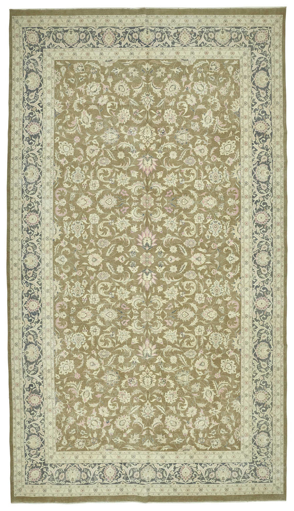 10x18 Vintage Hand-Knotted Rug - 47528