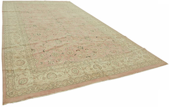 10x17 Vintage Hand-Knotted Rug - 47530