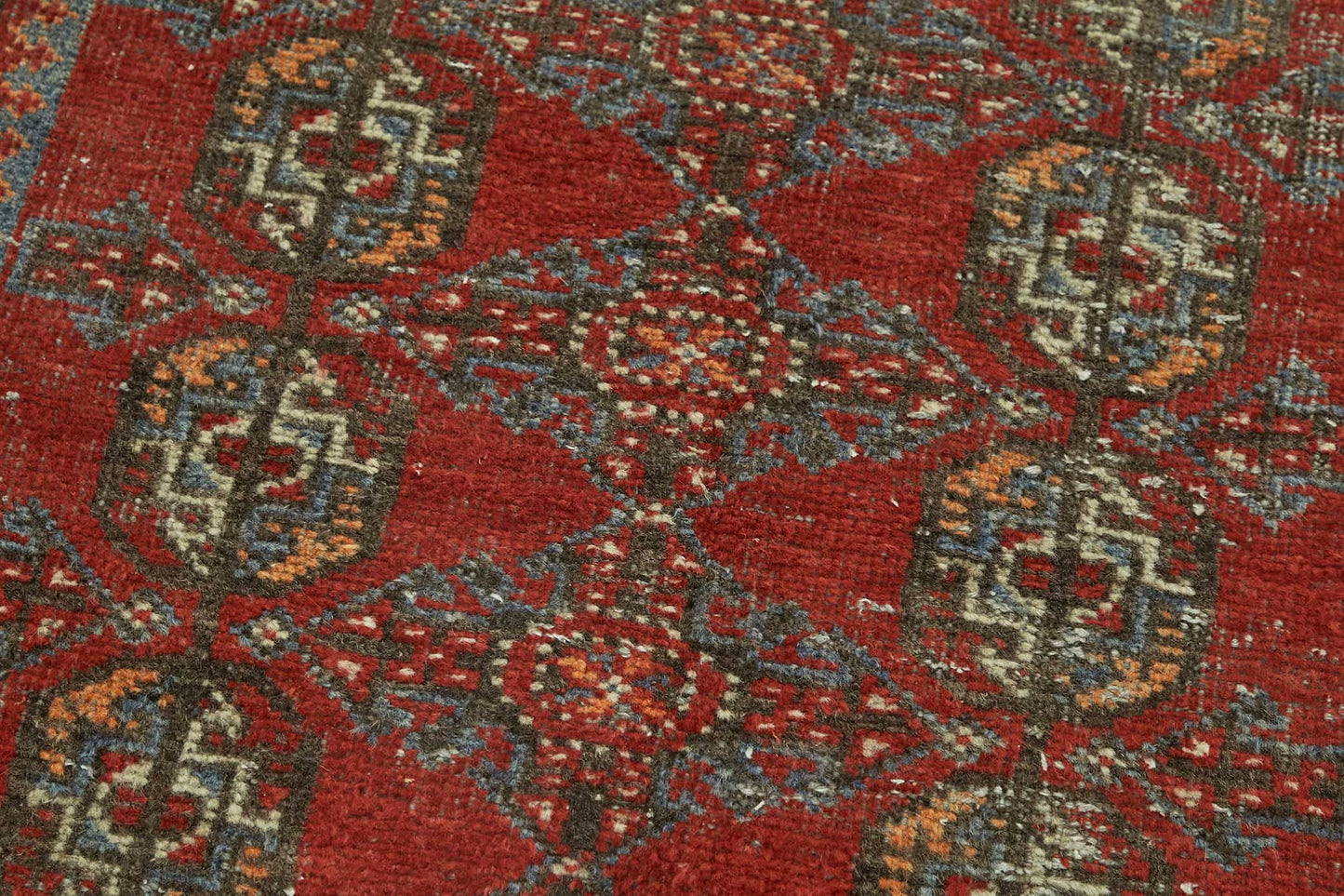 3x10 Vintage Hand-Knotted Rug - 47532