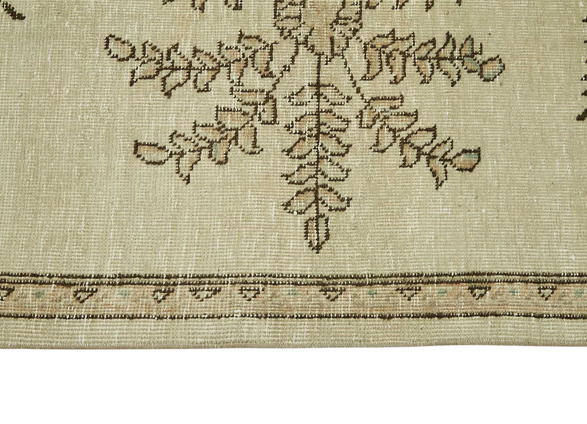 8x11 Vintage Hand-Knotted Rug - 47670