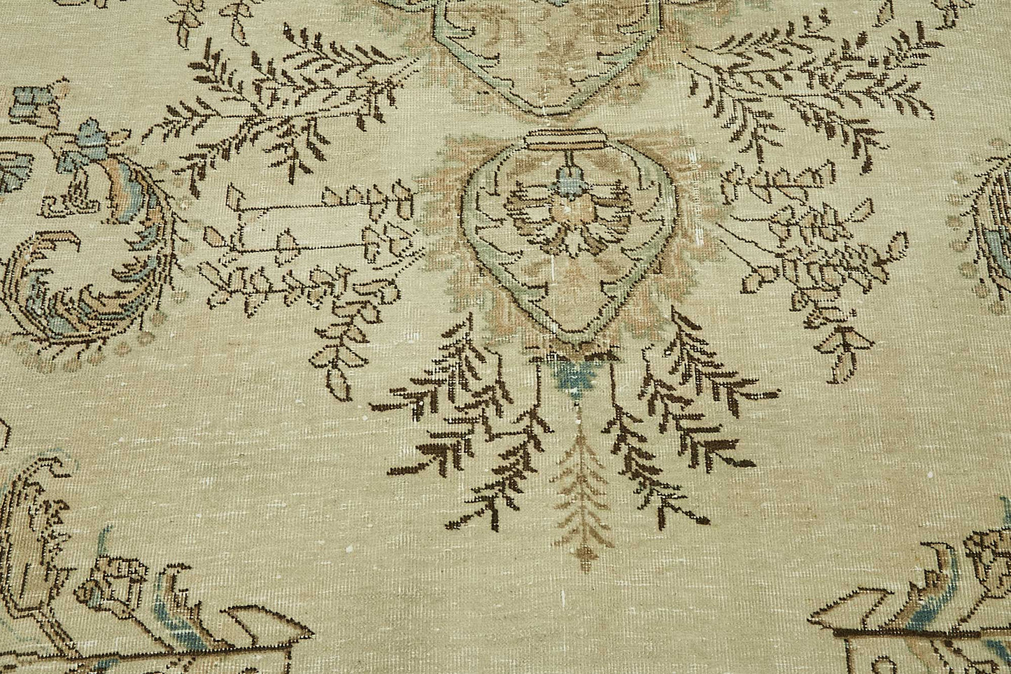 8x11 Vintage Hand-Knotted Rug - 47670