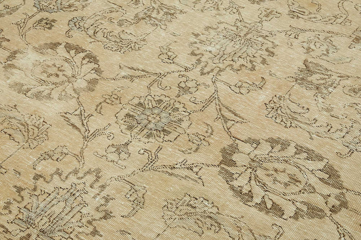 7x11 Vintage Hand-Knotted Rug - 47680