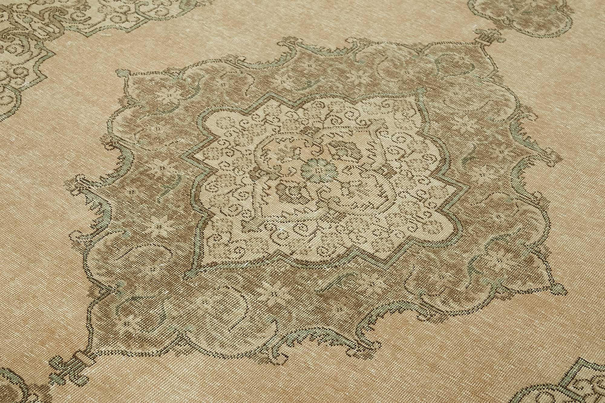 8x12 Vintage Hand-Knotted Rug - 47686
