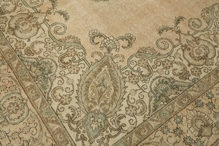 8x12 Vintage Hand-Knotted Rug - 47686