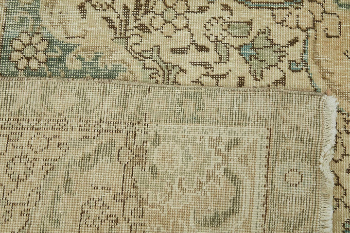 10x13 Vintage Hand-Knotted Rug - 47688