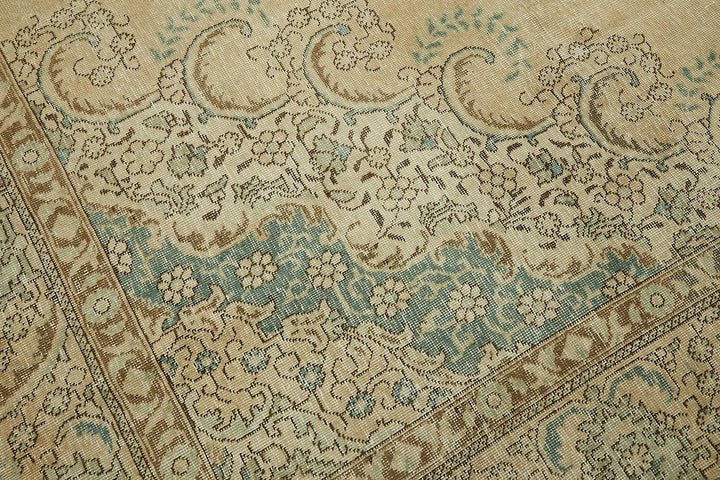 10x13 Vintage Hand-Knotted Rug - 47688