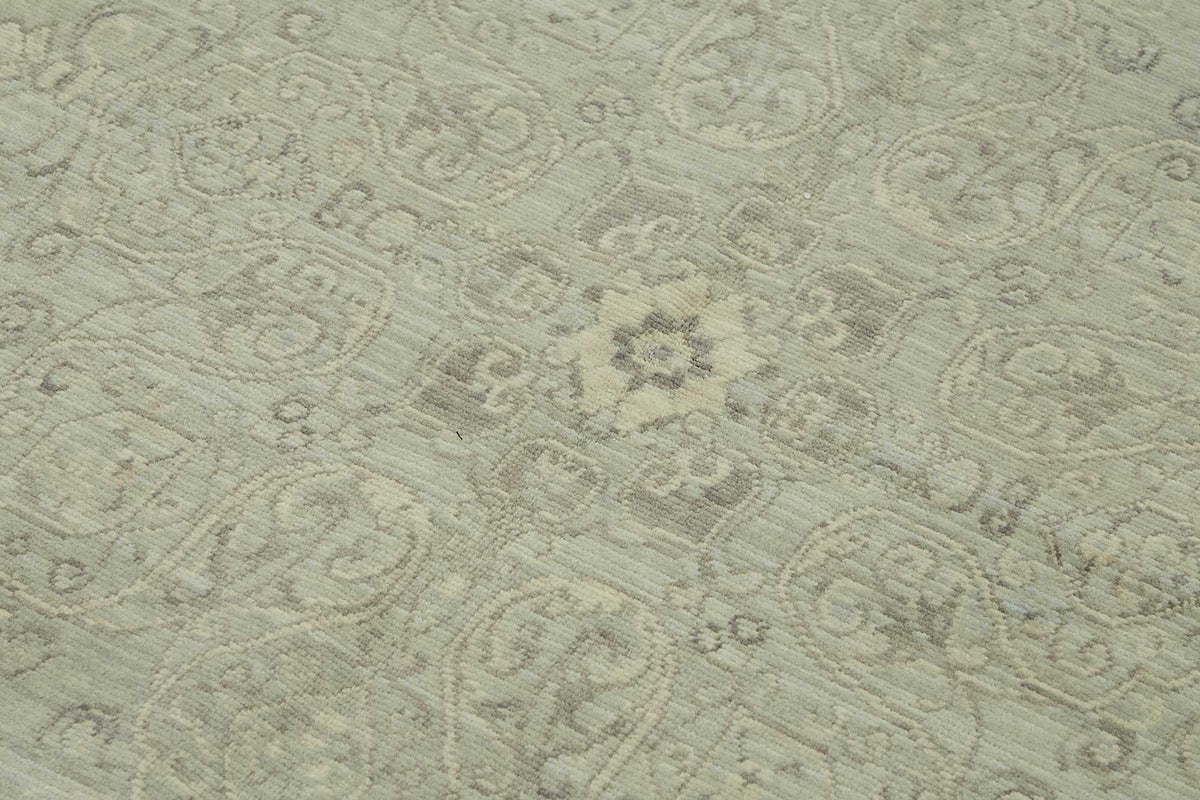7x10 Hand-Knotted Wool Oushak Rug - 47706