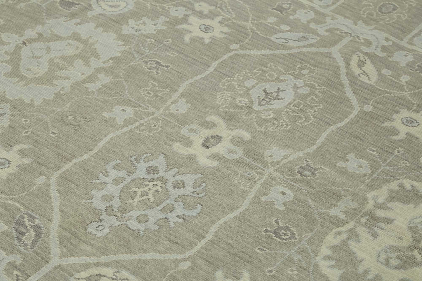 8x11 Hand-Knotted Wool Oushak Rug - 47811