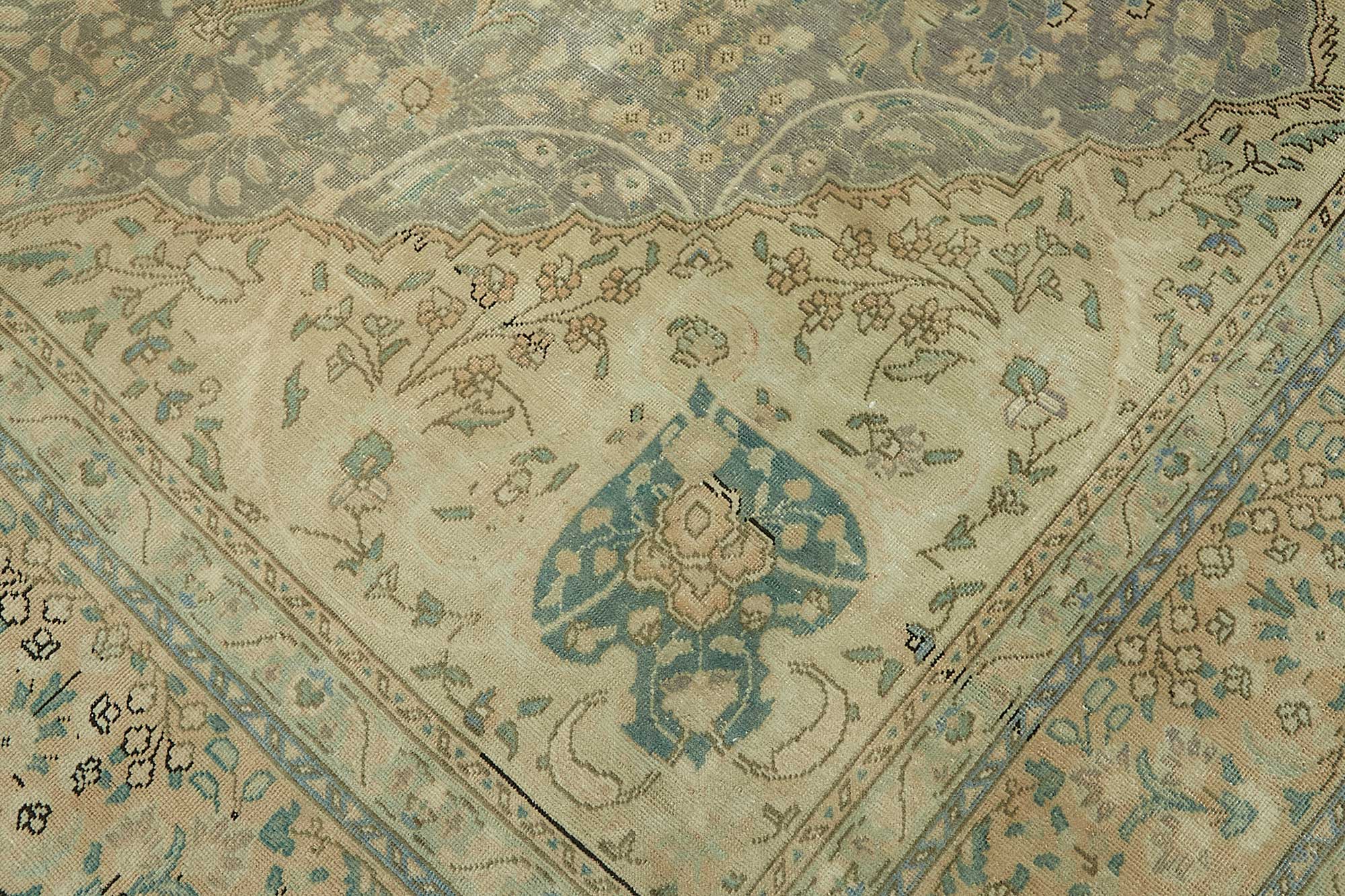 10x13 Vintage Hand-Knotted Rug - 47862