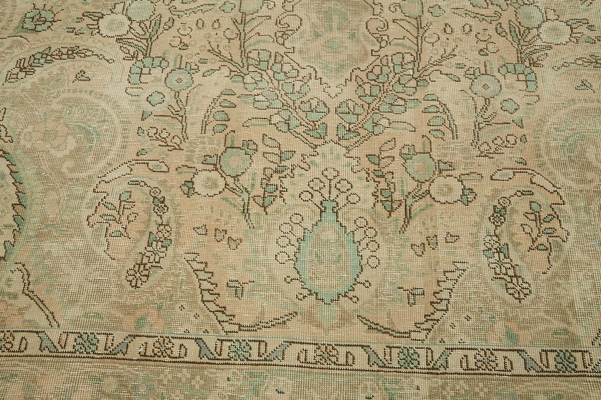 9x13 Vintage Hand-Knotted Rug - 47875