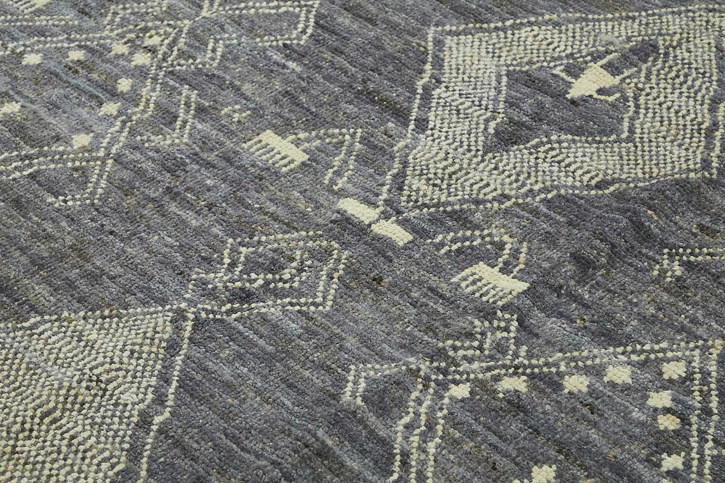 8x10 Contemporary Tribal Area Rugs - 47932