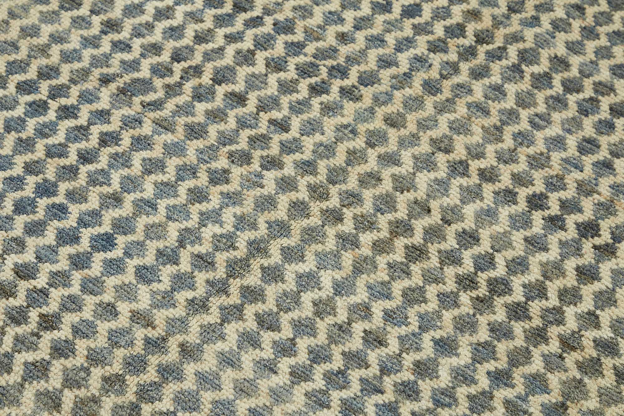 5x6 Contemporary Tribal Area Rugs - 48122