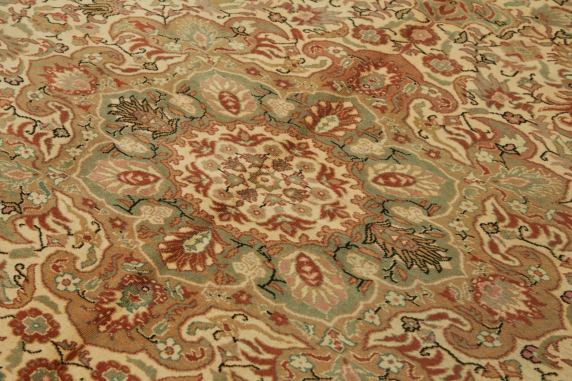 7x10 Hand-Knotted Turkish Wool Rug - 48968