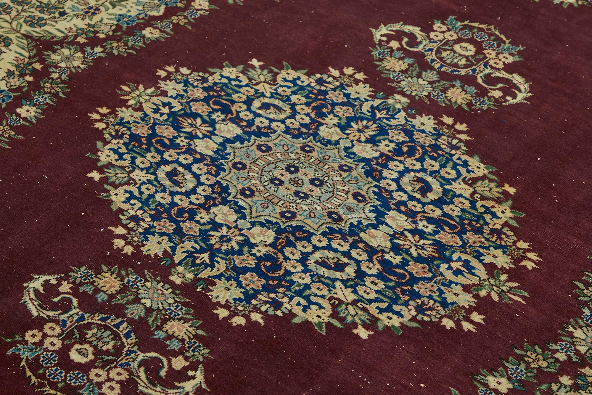 7x9 Hand-Knotted Turkish Wool Rug - 49037
