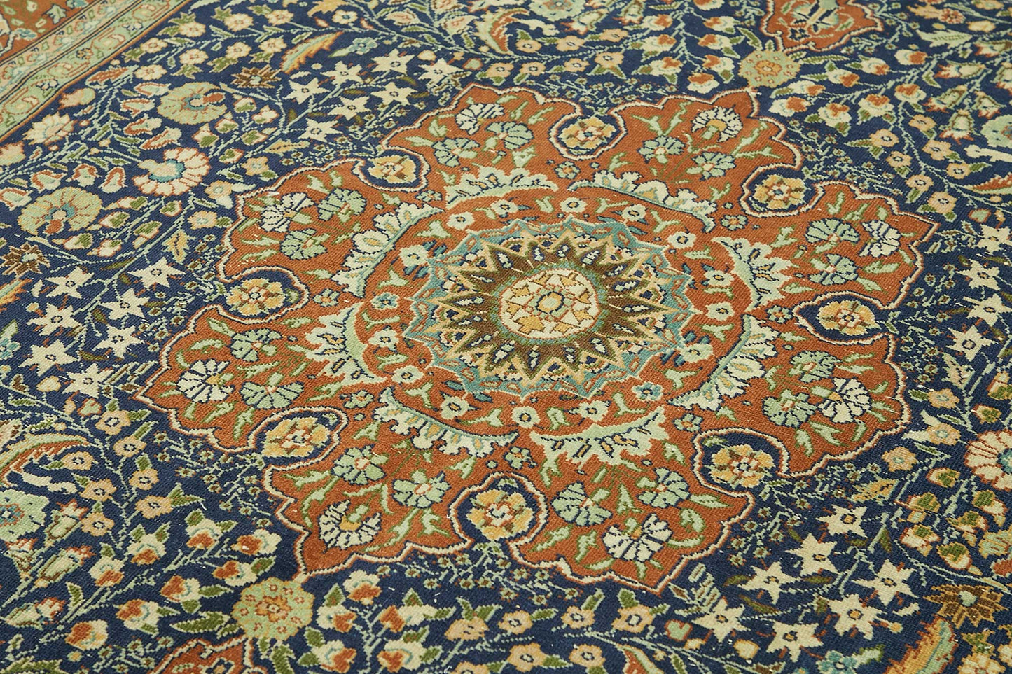 6x9 Hand-Knotted Turkish Wool Rug - 49062