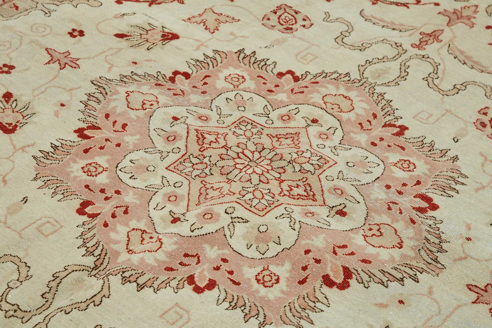 8x9 Hand-Knotted Wool Oushak Rug - 49153