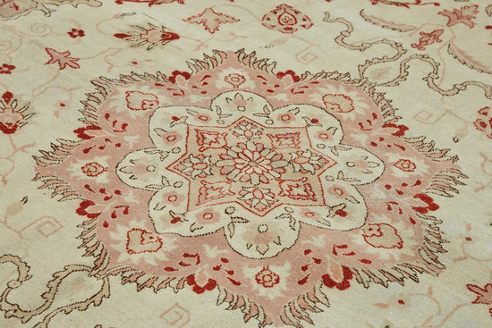 8x9 Hand-Knotted Wool Oushak Rug - 49153