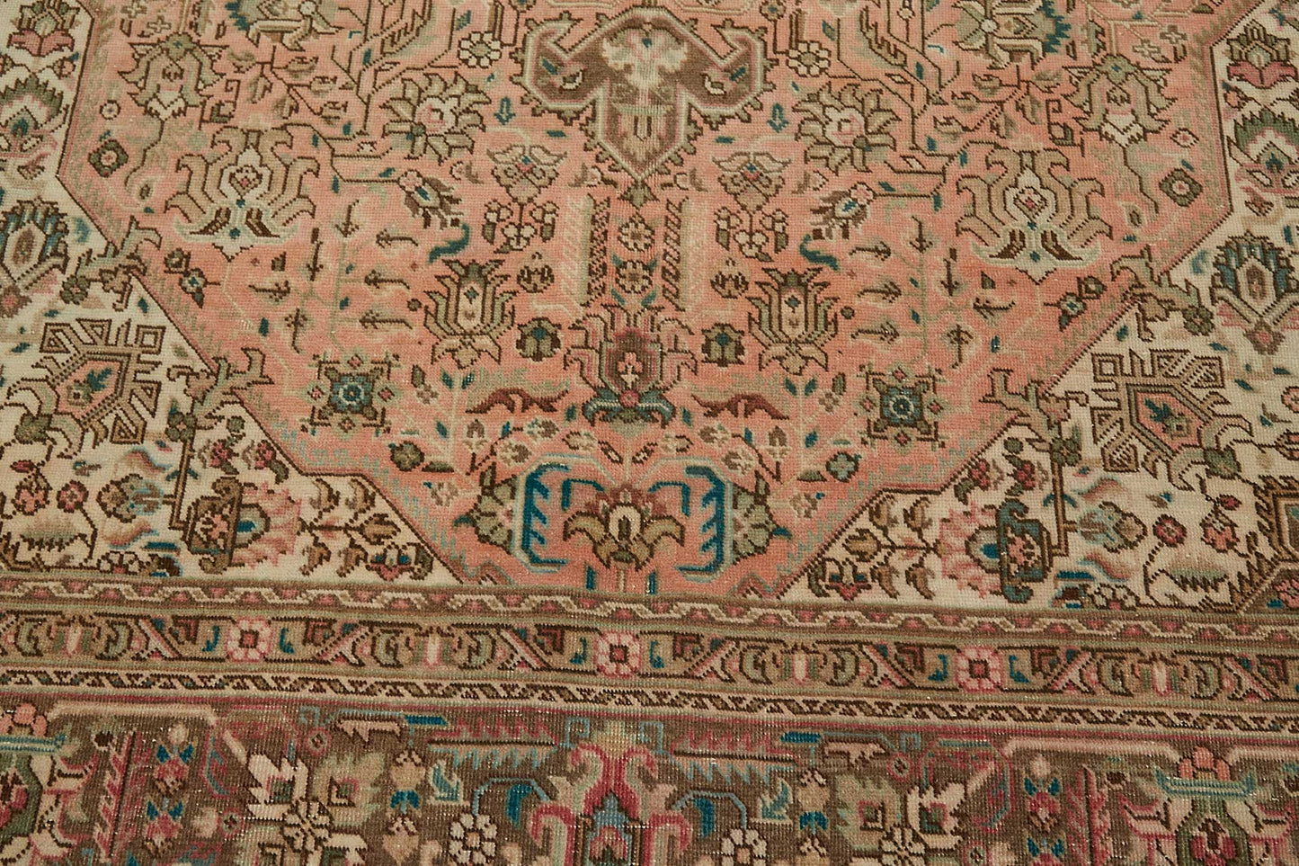 6x10 Beige Vintage Large Area Rug - 49238