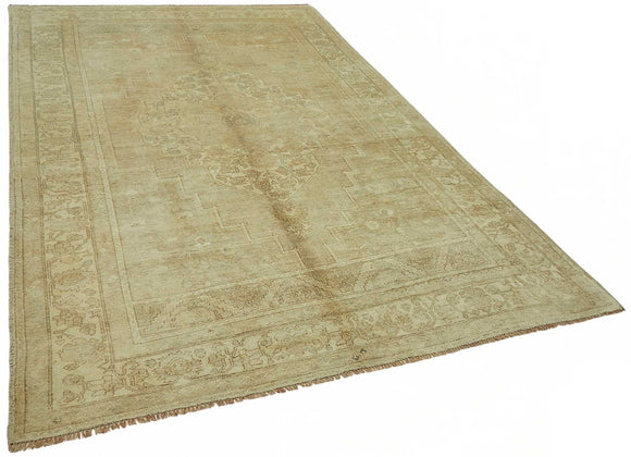 6x9 Beige Vintage Anatolian Rug - 49382