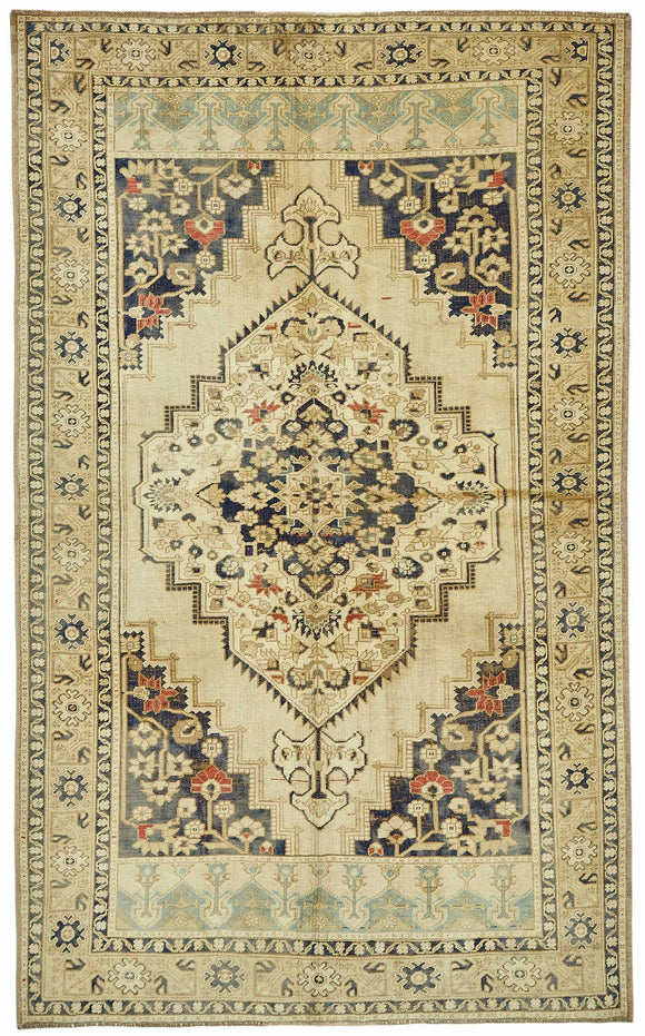 6x9 Beige Vintage Anatolian Rug - 49383