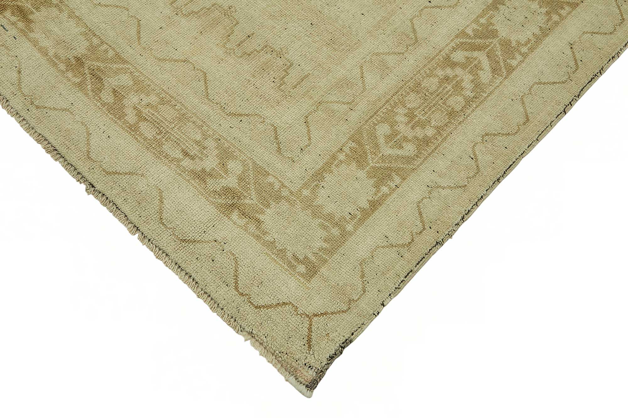 6x9 Beige Vintage Anatolian Rug - 49386