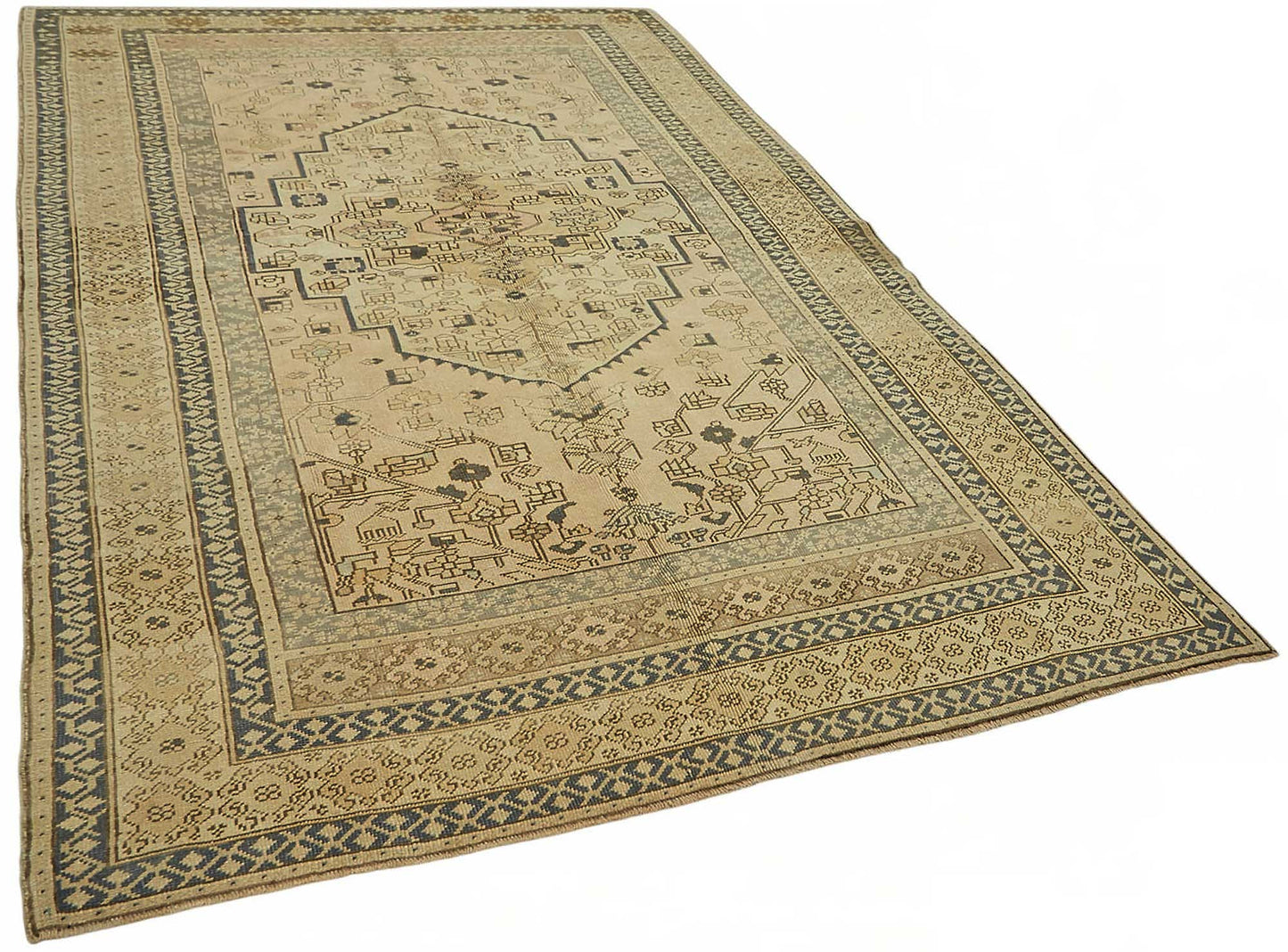 6x9 Beige Vintage Anatolian Rug - 49387
