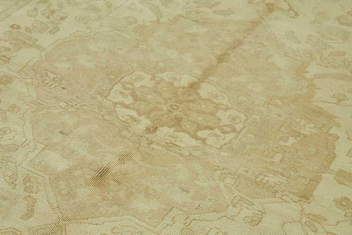 6x9 Beige Vintage Anatolian Rug - 49389