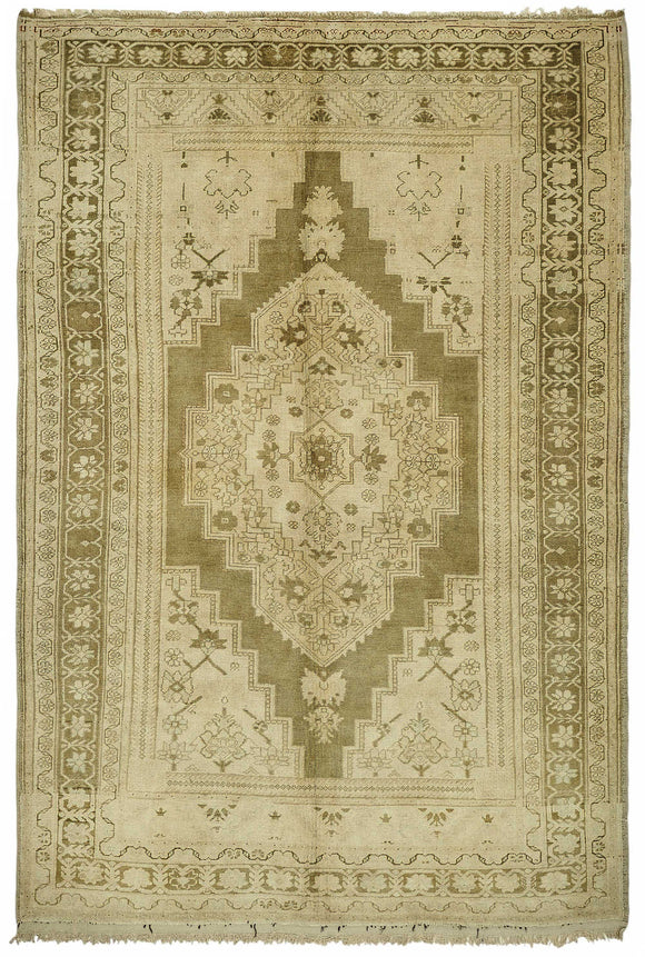 6x9 Beige Vintage Anatolian Rug - 49391