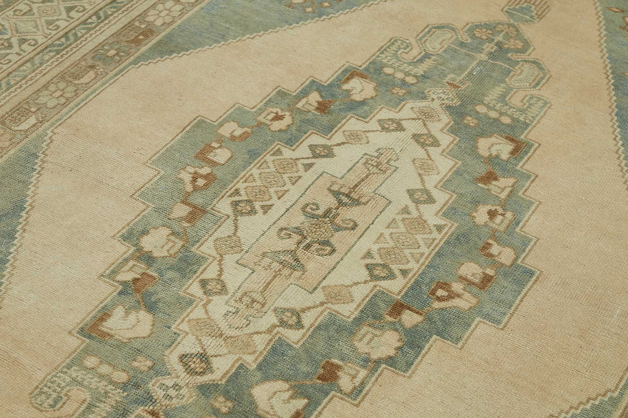 6x10 Beige Vintage Anatolian Rug - 49408