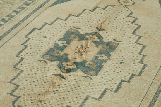 6x11 Beige Vintage Anatolian Rug - 49411
