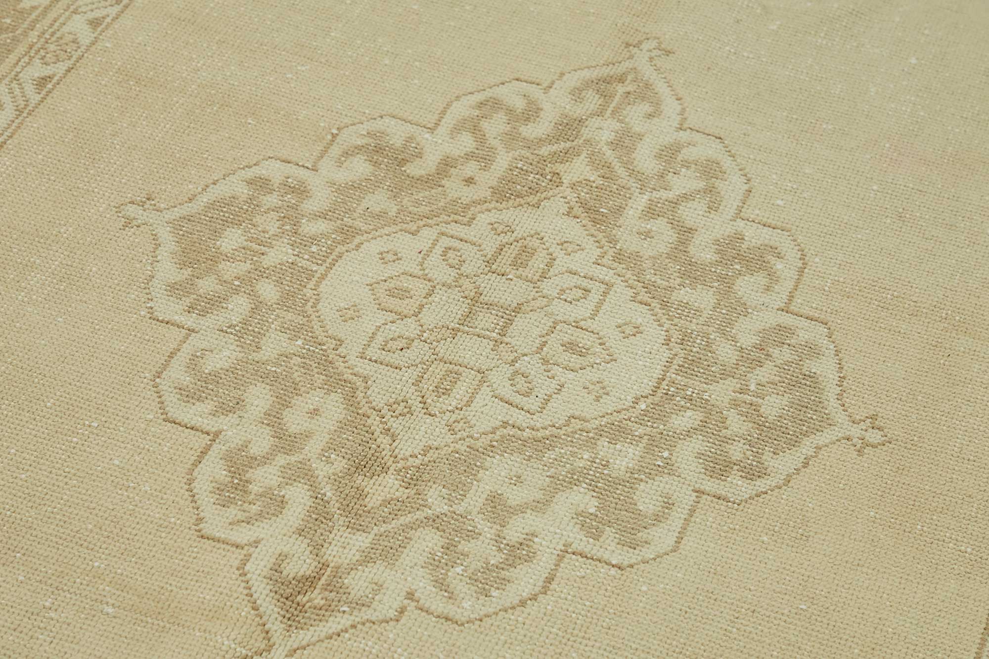 5x11 Beige Vintage Anatolian Rug - 49424