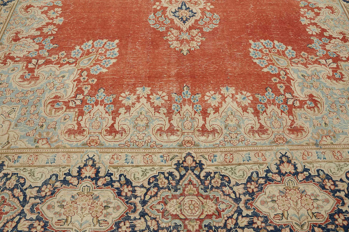 10x13 Hand-knotted Vintage Rug - 49449