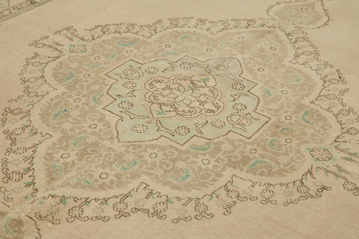 9x13 Hand-knotted Vintage Rug - 49455