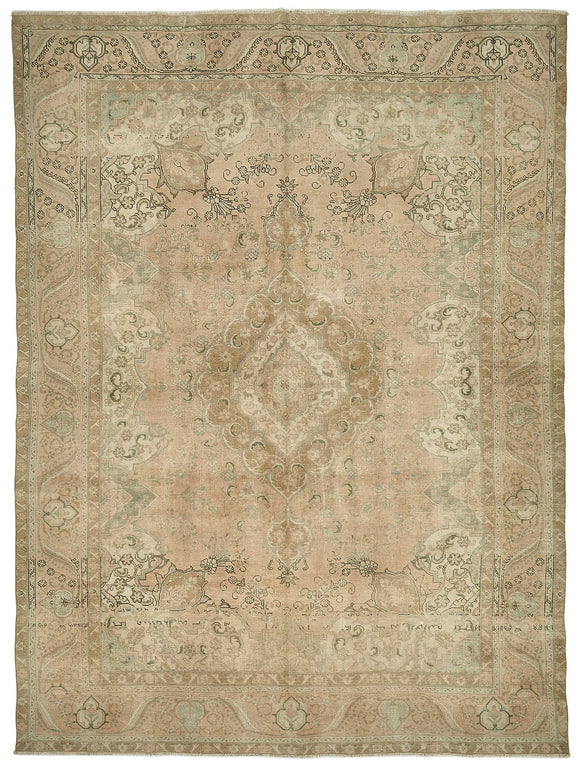 9x13 Handwoven Persian Rug - 49470