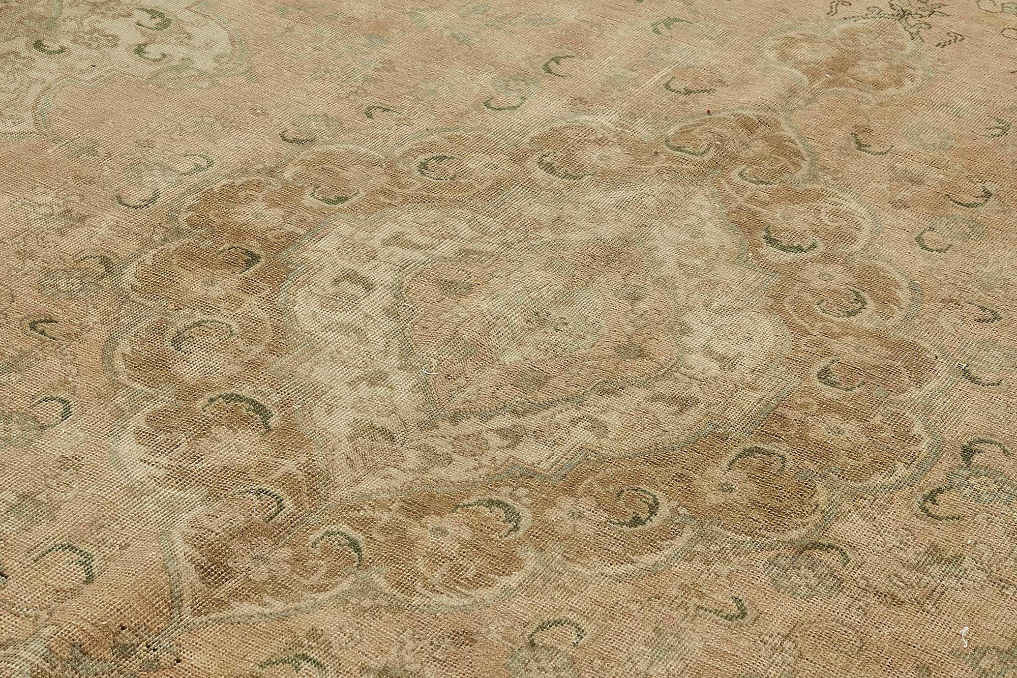 9x13 Handwoven Persian Rug - 49470