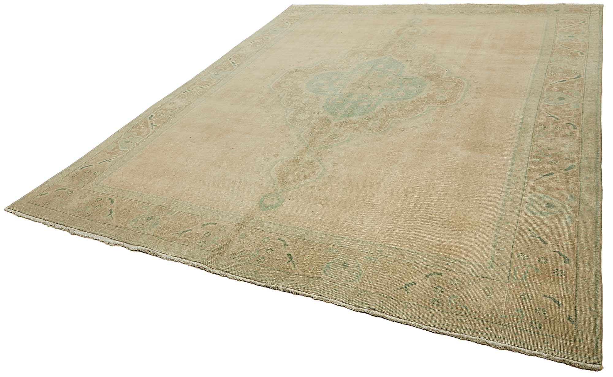 9x13 Handwoven Persian Rug - 49472