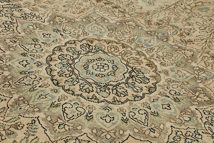10x12 Handwoven Persian Rug - 49474