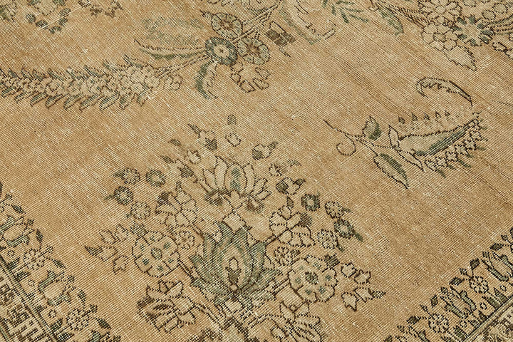 10x13 Handwoven Persian Rug - 49478