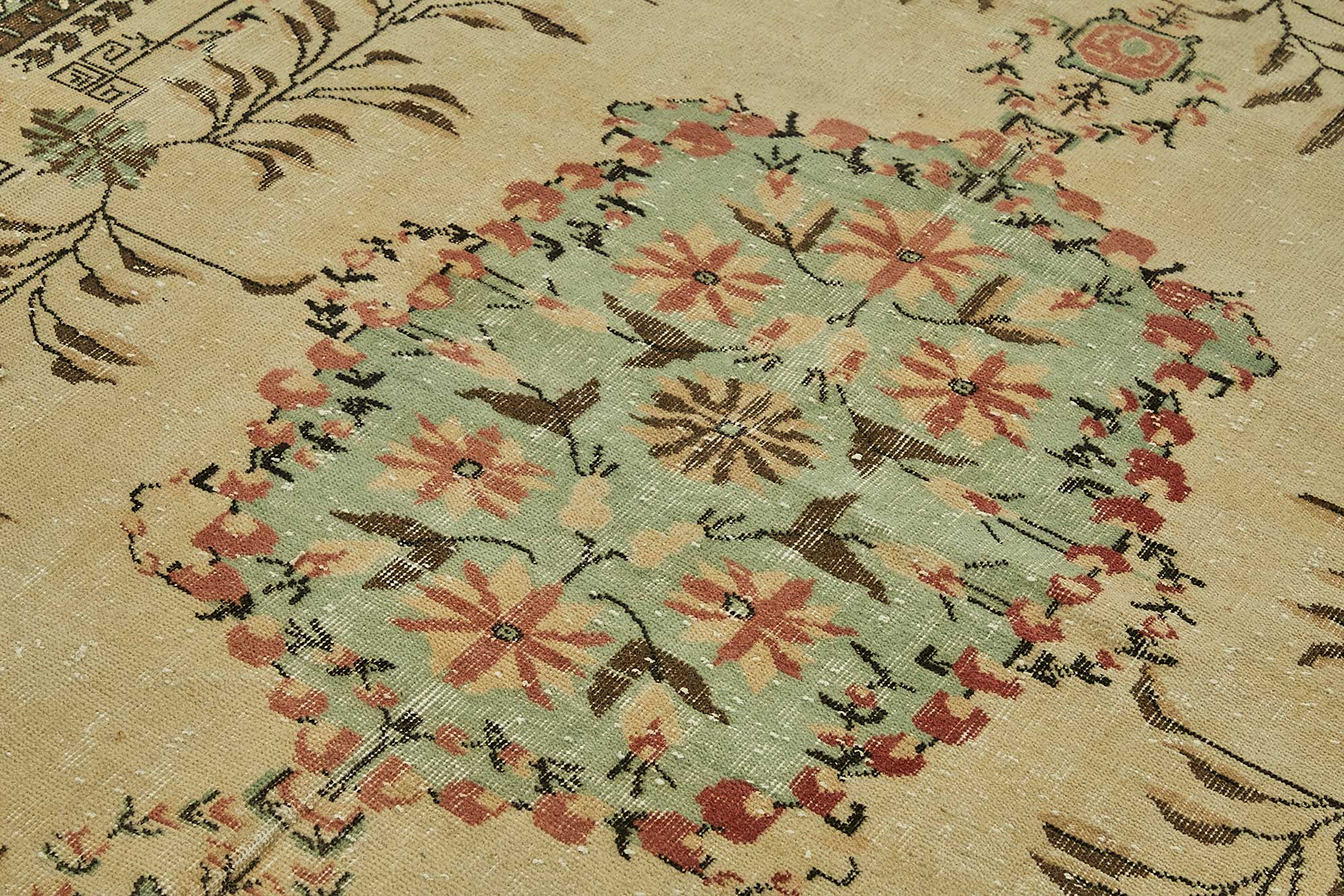 8x10 Hand-Knotted Turkish Vintage Rug - 49485