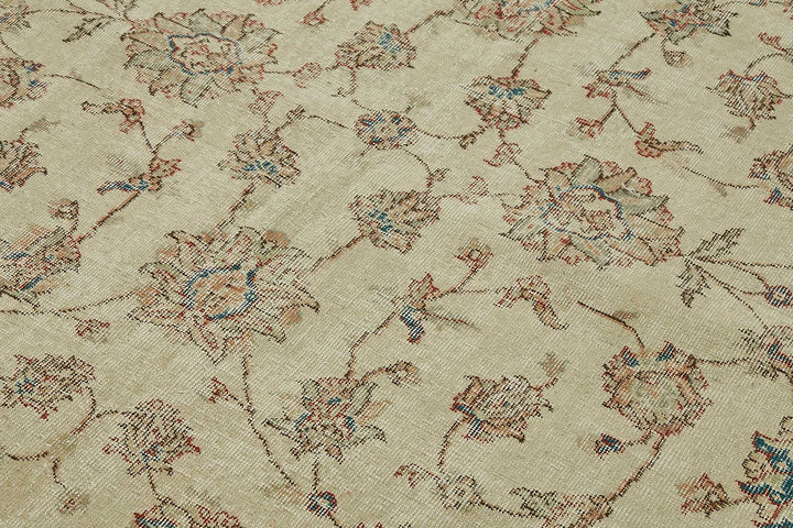 7x10 Hand-Knotted Turkish Vintage Rug - 49617