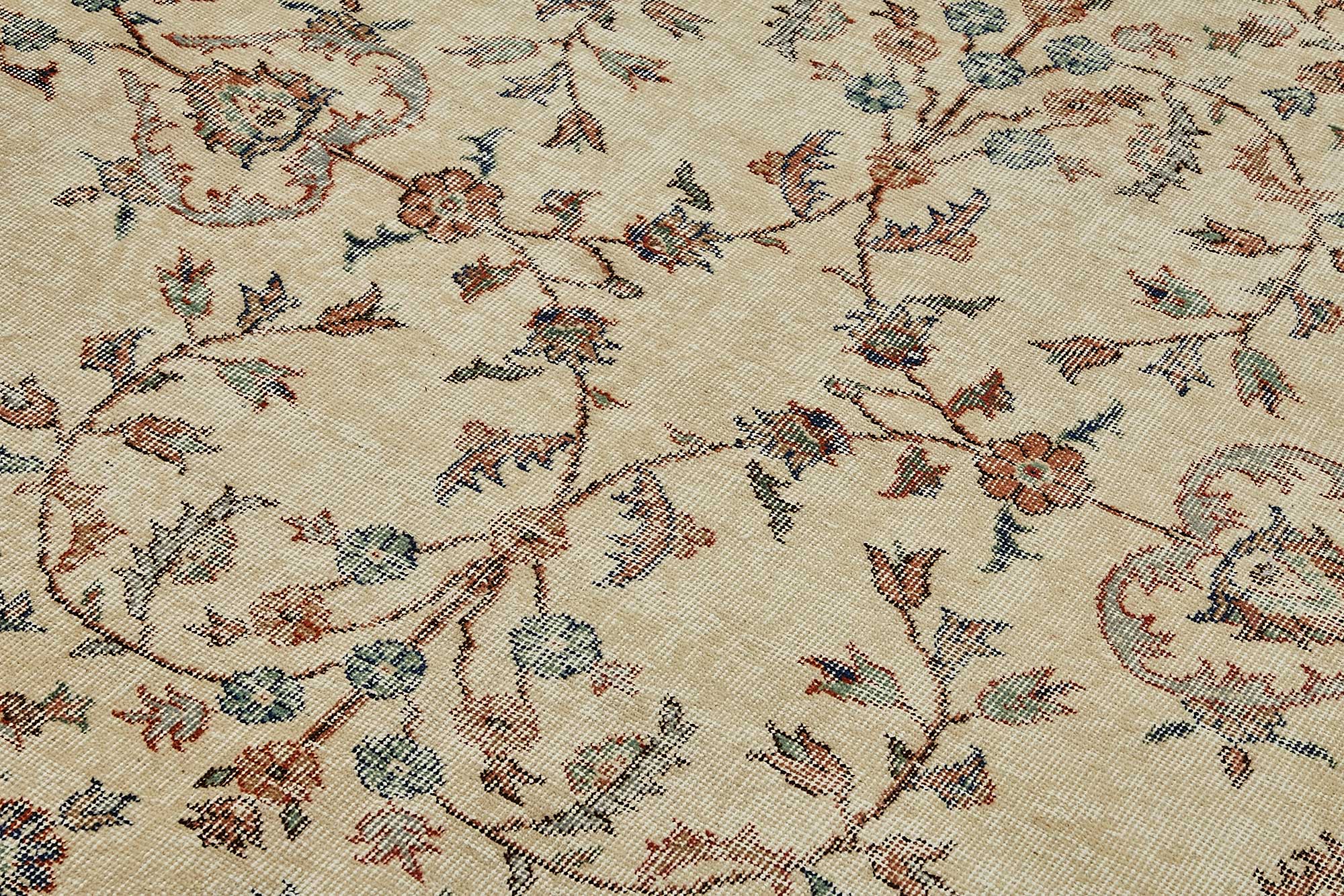 7x11 Hand-Knotted Turkish Vintage Rug - 49653