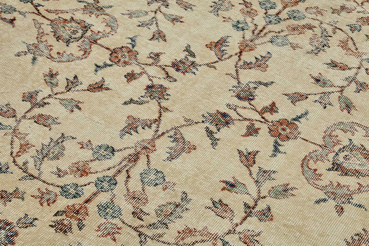 7x11 Hand-Knotted Turkish Vintage Rug - 49653
