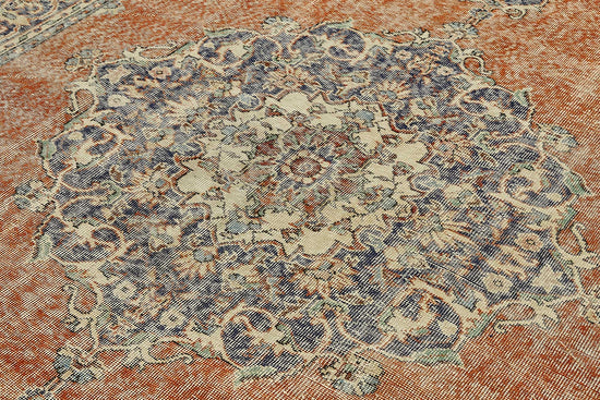 7x10 Hand-Knotted Turkish Vintage Rug - 49661
