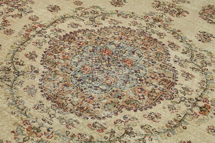 7x11 Hand-Knotted Turkish Vintage Rug - 49665