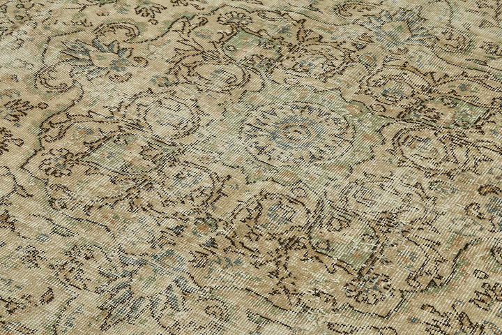 7x11 Hand-Knotted Turkish Vintage Rug - 49668