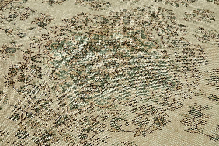 7x10 Hand-Knotted Turkish Vintage Rug - 49669