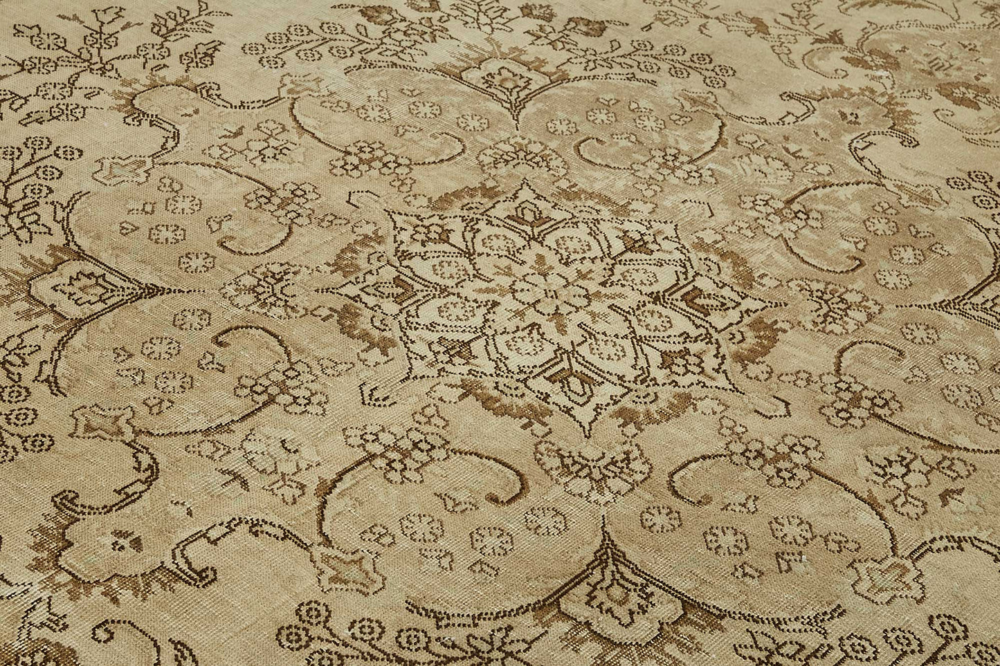 10x13 Handwoven Persian Rug - 49690
