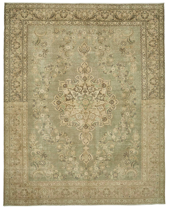 10x12 Handwoven Persian Rug - 49691