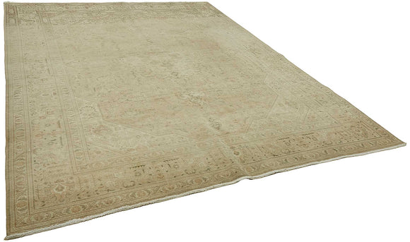 8x11 Handwoven Persian Rug - 49693